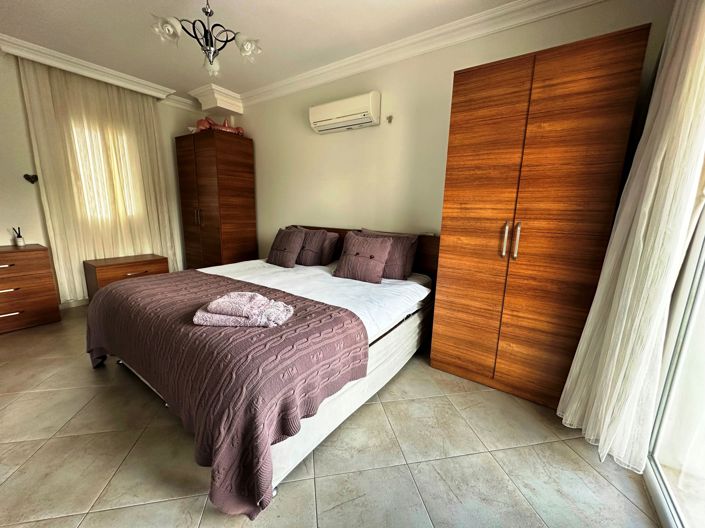 Image No.14-2 Bed Apartment for sale