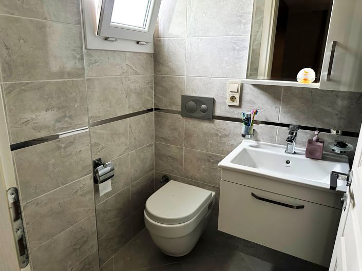 Image No.17-2 Bed Apartment for sale
