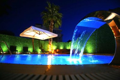 Quality Villa For Sale in Belek, Antalya With A Private Pool, Parking & Garden - Pool with a fountain