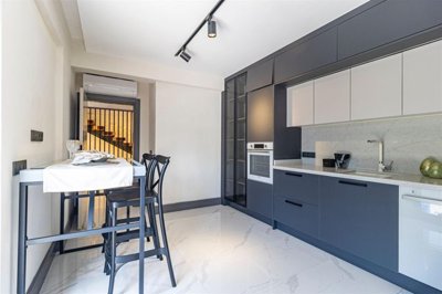 Smart Home Villa For Sale in Belek With A Private Pool, Sauna, & Garden - Great size kitchen