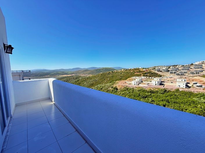 Image No.18-3 Bed Villa for sale