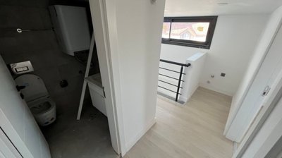 Sea View Apartment For Sale In Marmaris – Bathroom and upper floor landing