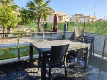 Detached Smart Villa For Sale in Belek, Antalya With Private Facilities - Poolside balcony/terrace