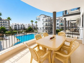 Attractive Didim Apartment For Sale – Balcony with pool views