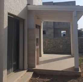 Detached Bodrum Villa For Sale Near Central Gumusluk - Covered terrace