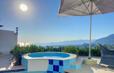 Ultra-Modern Villa For Sale In Alanya - Exterior jacuzzi