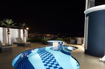 Ultra-Modern Villa For Sale In Alanya - Night illumination