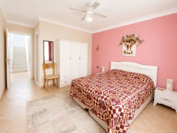 Detached Didim Villa For Sale With A Vast Roof Terrace – Large bedroom
