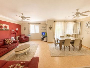 Detached Didim Villa For Sale With A Vast Roof Terrace – Lounge and dining area