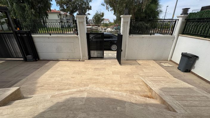 Image No.6-3 Bed Villa for sale