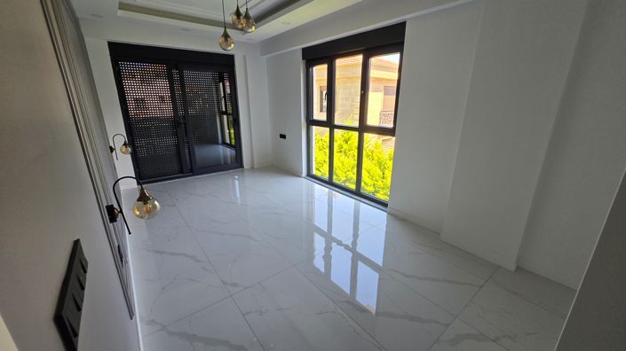 Image No.7-5 Bed Villa for sale