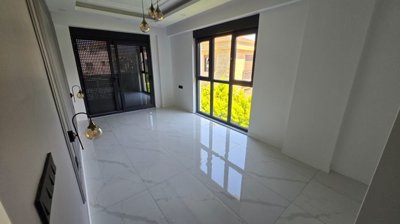 Immaculate Villa For Sale in Antalya, Belek With A Private Pool - Bright, airy bedroom