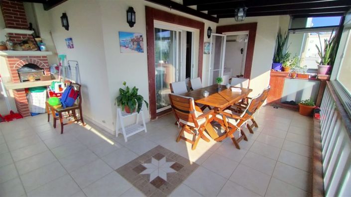 Image No.11-2 Bed Apartment for sale