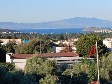 A Beautiful Sea-View Apartment For Sale - Fantastic sea and nature views