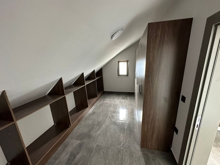 Image No.17-4 Bed Villa for sale