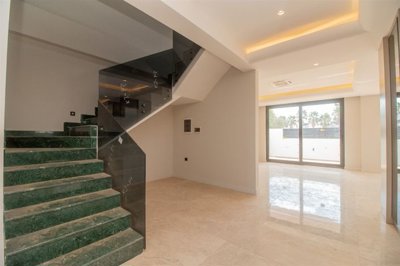 Attractive Antalya Villa For Sale With A Private Pool - Living space and staircase
