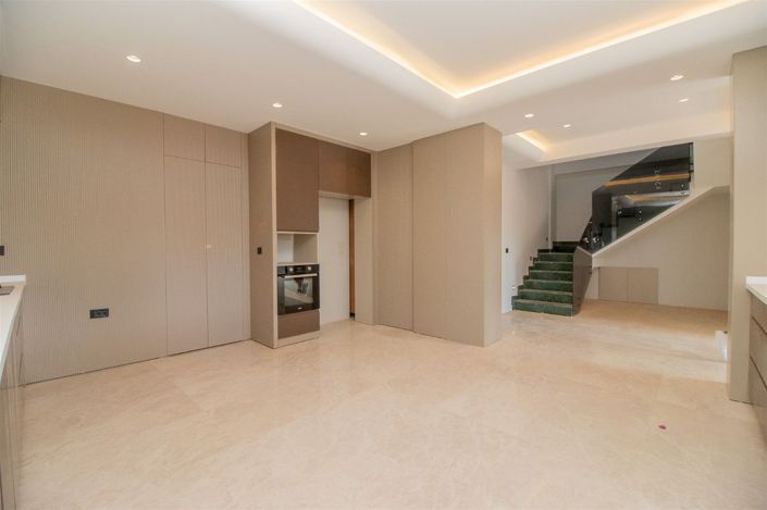 Image No.17-4 Bed Villa for sale