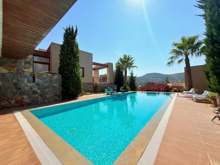 Image No.2-Villa de 4 chambres à vendre à Yaliçiftlik