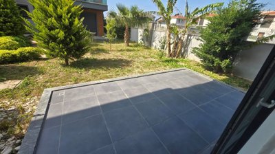 Belek Apartment With A Private Garden For Sale - Private terrace and garden