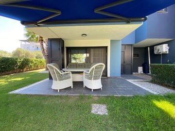 Sea View Villa For Sale In Kusadasi - Outdoor seating area