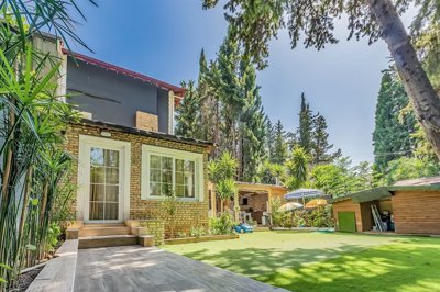 Incredible Antalya Property For Sale - Exquisite villa and outdoor space