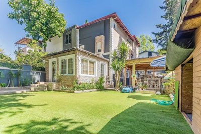 Incredible Antalya Property For Sale - Main view of the villa and large garden