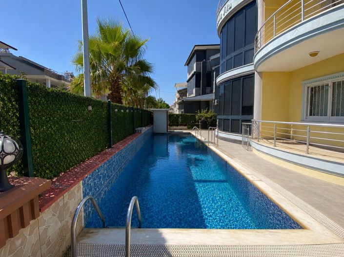 Image No.2-3 Bed Villa for sale