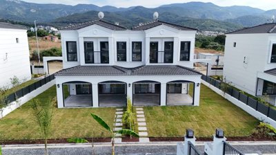Key-Ready Villas For Sale In Kusadasi - Picturesque natural surroundings