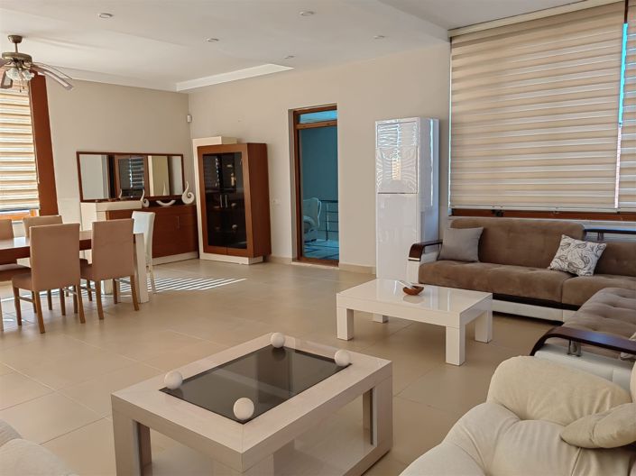 Image No.11-4 Bed Villa for sale