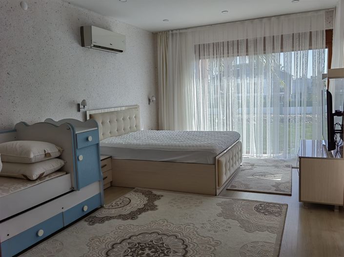 Image No.22-4 Bed Villa for sale