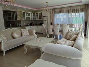 Lavish 4-Bedroom Villa For Sale In Belek - Spacious lounge