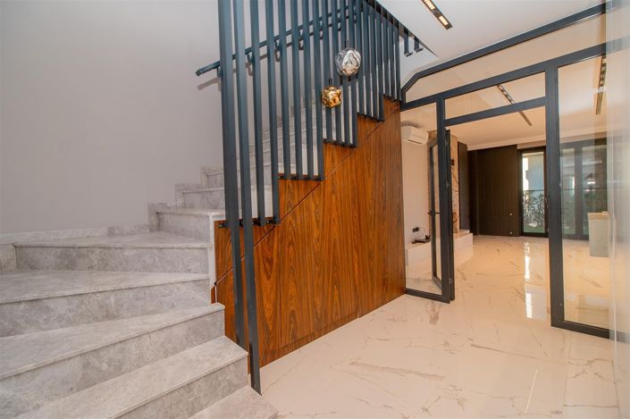 Image No.6-4 Bed Villa for sale