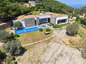 Two Detached Stone Villas In Bodrum For Sale - Modern stone villas