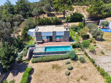 Two Detached Stone Villas In Bodrum For Sale - Exquisite homes or investments