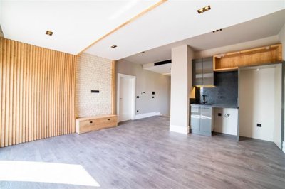 Sensational Antalya Property For Sale In Muratpasa - Large kitchen