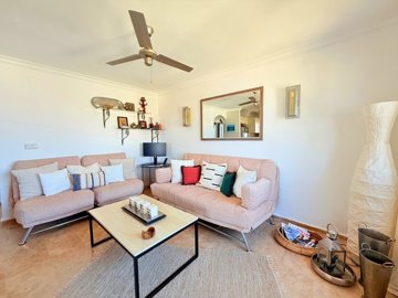 Key-Ready Sea View Bodrum Apartment For Sale In Gumusluk - Fully furnished lounge
