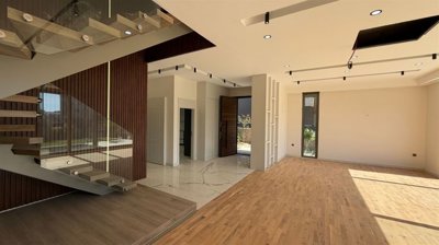 Alluring Antalya Villa For Sale With A Private Pool - Bright and airy living room