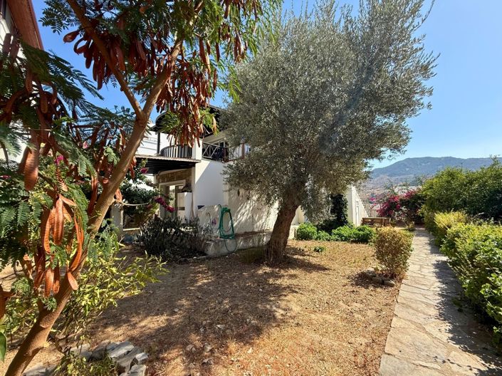 Image No.20-2 Bed Apartment for sale
