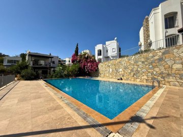 Nature View Apartment For Sale In Bodrum - Social sunbathing terraces