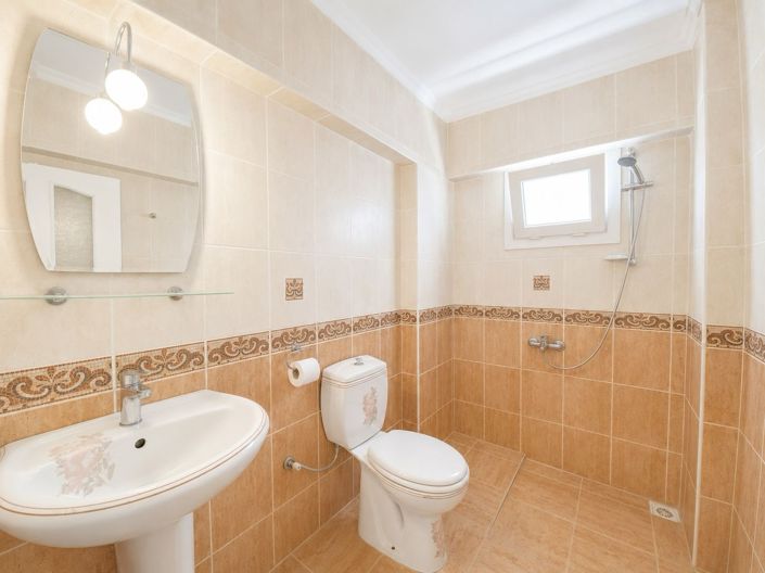 Image No.22-2 Bed Apartment for sale