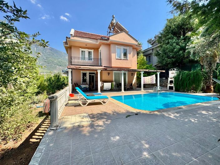 Image No.2-3 Bed Villa for sale