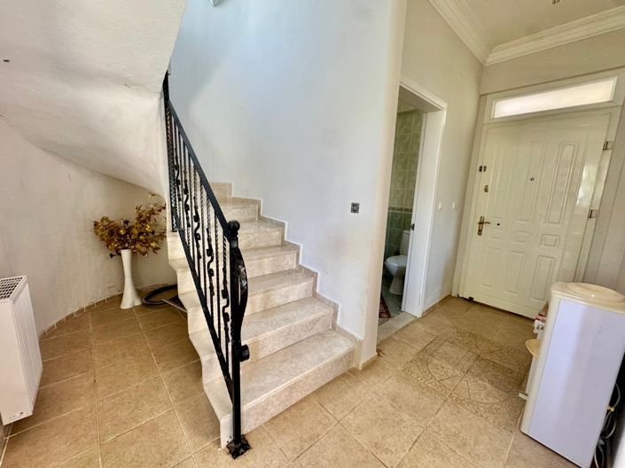 Image No.4-3 Bed Villa for sale