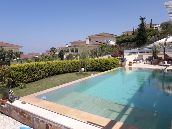 Image No.3-Villa de 4 chambres à vendre à Kusadasi