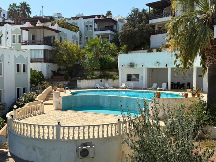 Image No.3-3 Bed Villa for sale