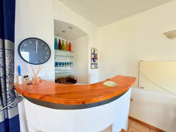Beautiful Sea View Villa For Sale In Bodrum, Gumusluk - Bar area in the living room