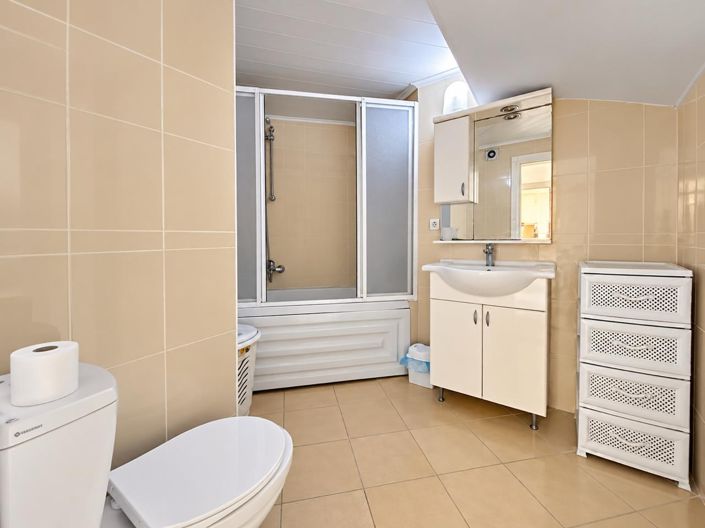 Image No.16-3 Bed Penthouse for sale