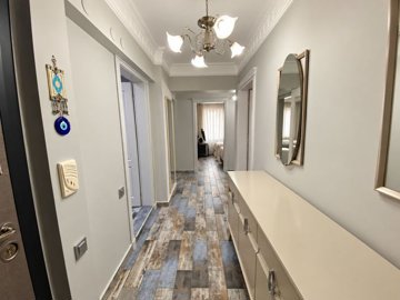 Gorgeous Apartment For Sale In Altinkum, Didim – Entrance hallway