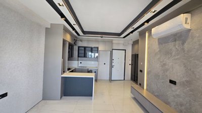 Prime Location Antalya Homes In Altintas For Sale -Open-plan living room