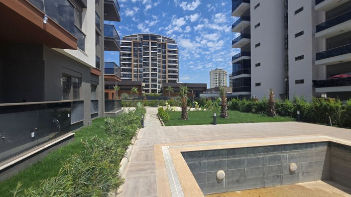 Image No.10-1 Bed Apartment for sale
