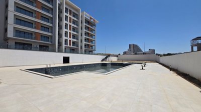 Appealing Investment Properties - Shared pool and large sunbathing terraces